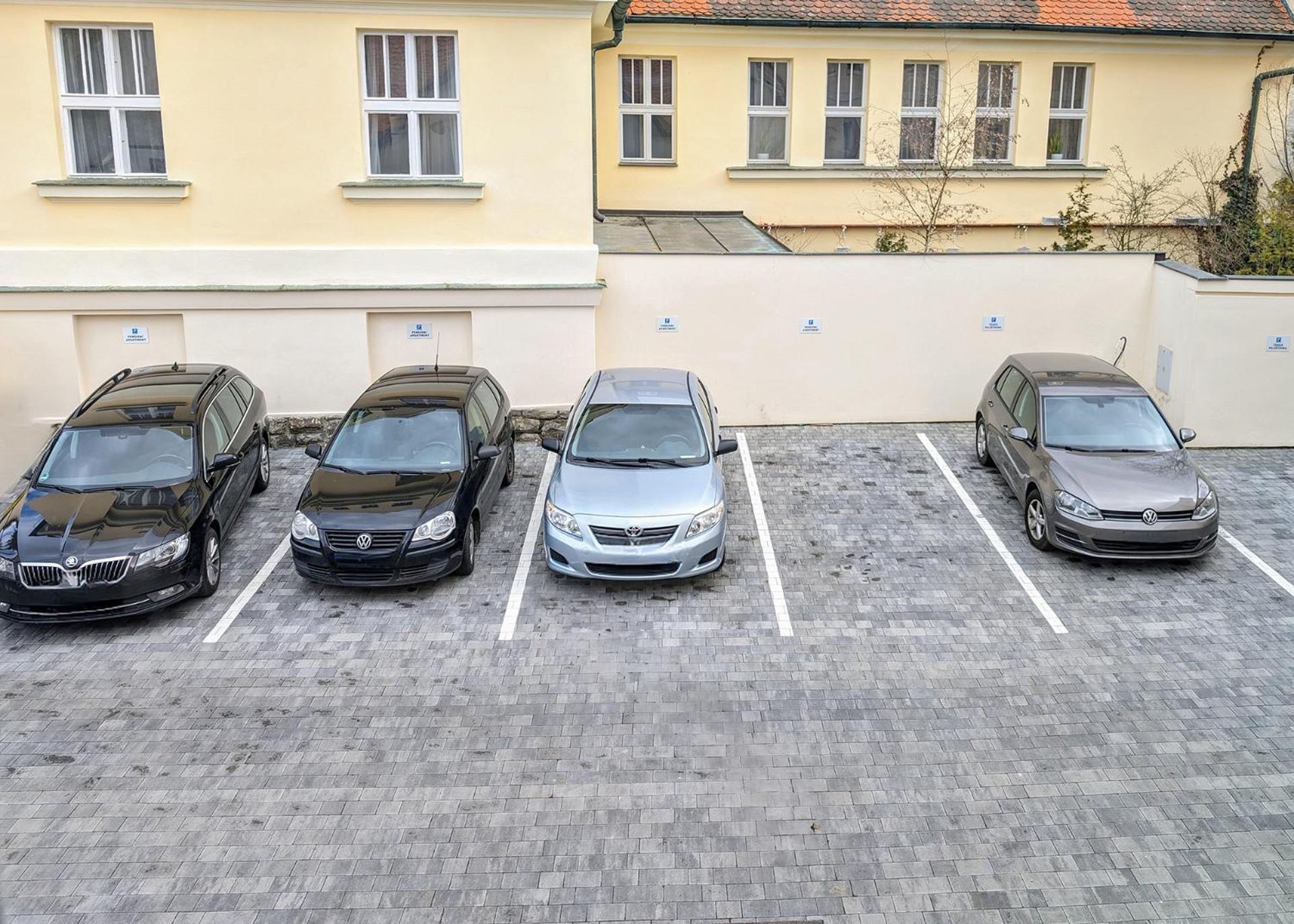 Residence Wurmfeld - Rodinny Apartman S 3 Loznicemi Český Krumlov Dış mekan fotoğraf